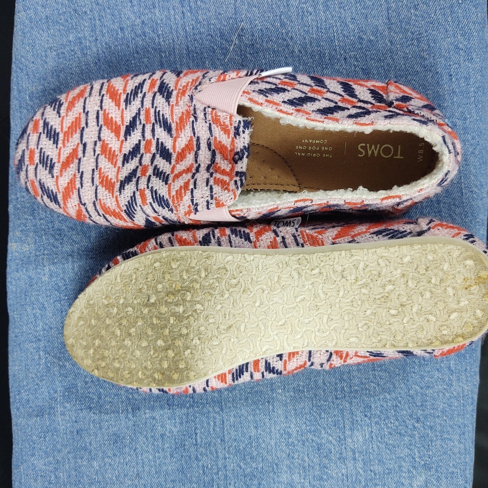 Tom's patterned slip ons.
